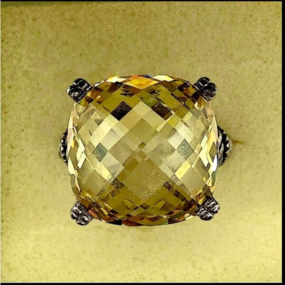 EYE-CATCHING JUDITH RIPKA YELLOW FACETED RING